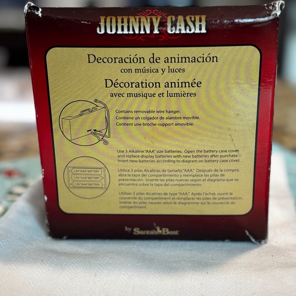 Johnny Cash I Walk the Line Ornament - Picture 5 of 6